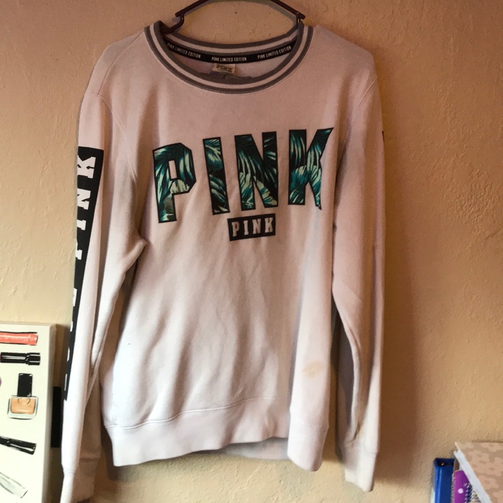 Pinks Limited addition sweat suit